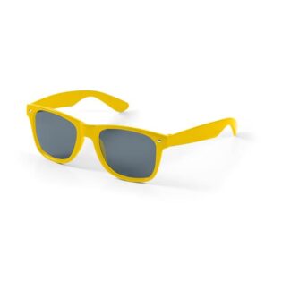 Óculos de sol em PC e proteção 400 UV