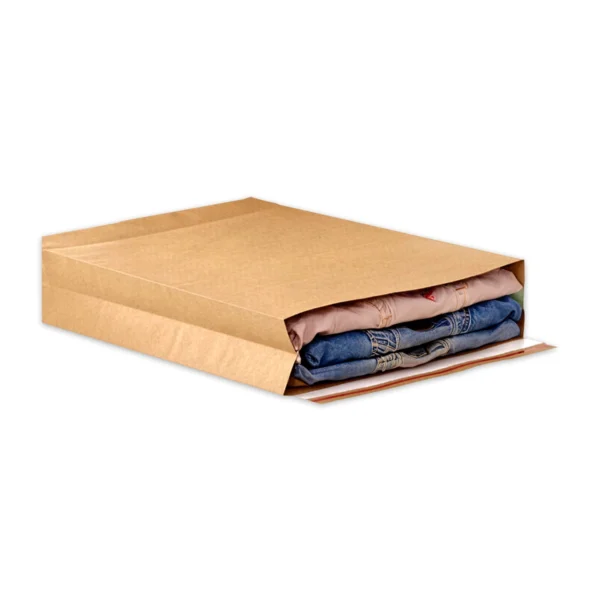 Os envelopes kraft com fole são ideais para enviar objetos mais espessos, como peças de roupa.