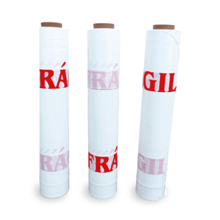 3 rolos de filme estirável personalizado com a palavra "frágil" a vermelho.