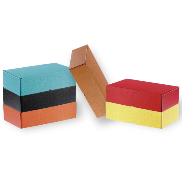 Conjunto de caixas de envio postal de varias cores