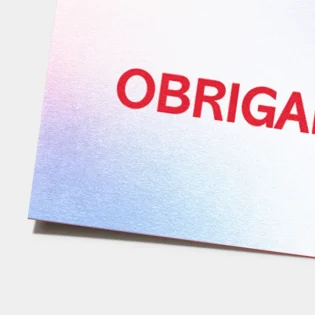 Visão aproximada de cartões de agradecimento